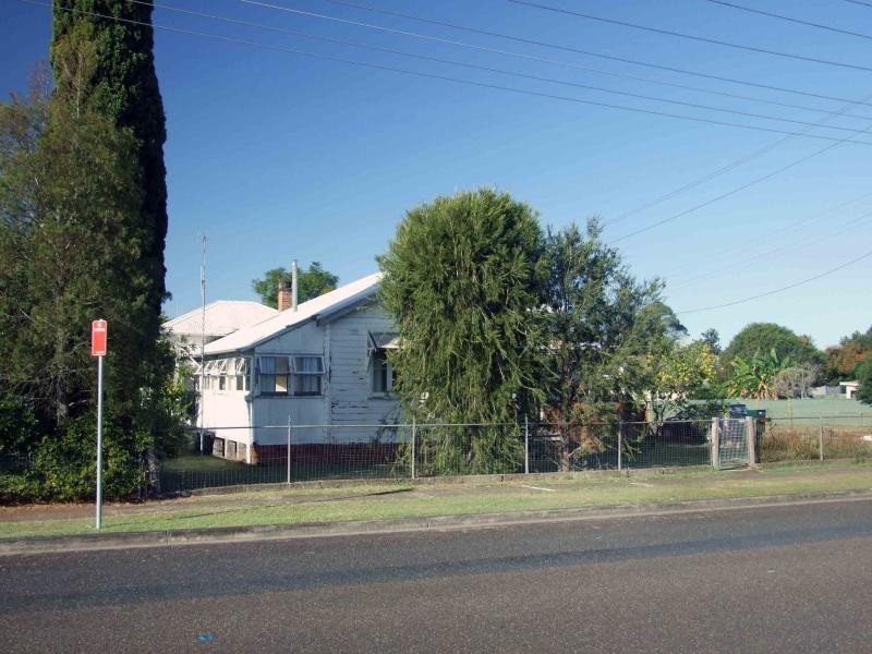 23 Florence Street, Taree NSW 2430