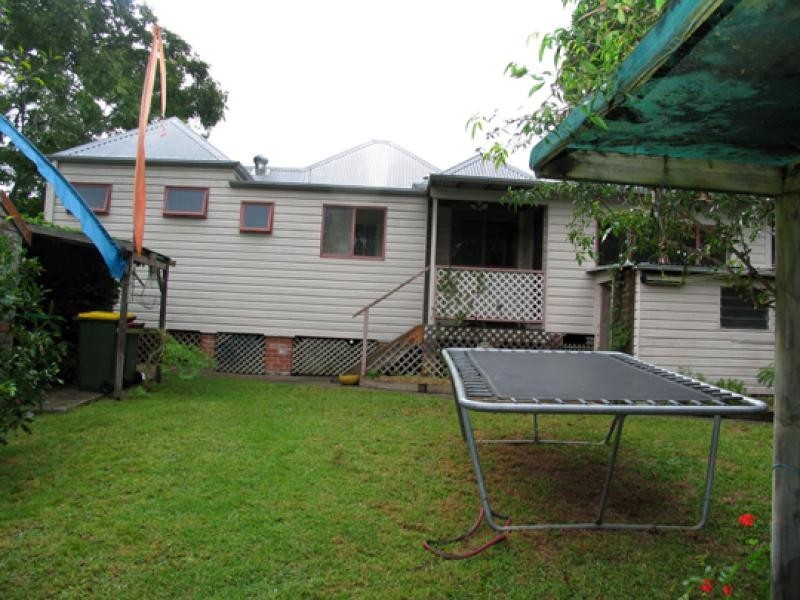 16 Manchester Street, Tinonee NSW 2430