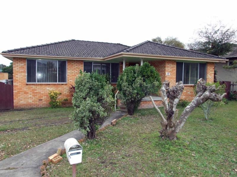 38 Oxley Street, Taree NSW 2430