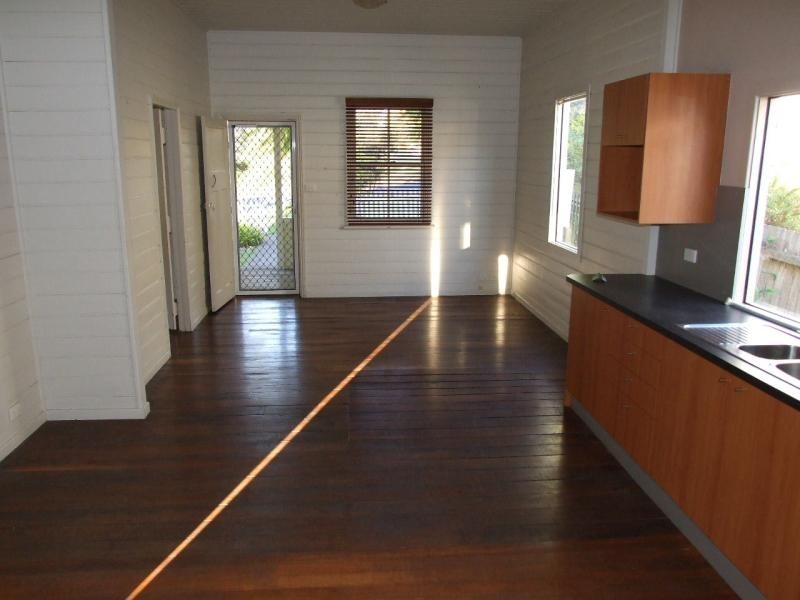 19 Bahtoo Parade, Taree West NSW 2430