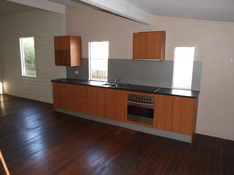 19 Bahtoo Parade, Taree West NSW 2430