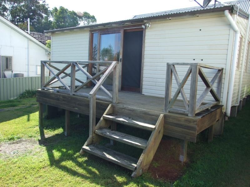 19 Bahtoo Parade, Taree West NSW 2430
