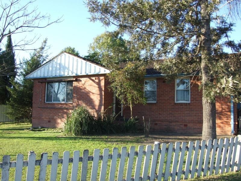 7 Gwenneth Avenue, Taree NSW 2430