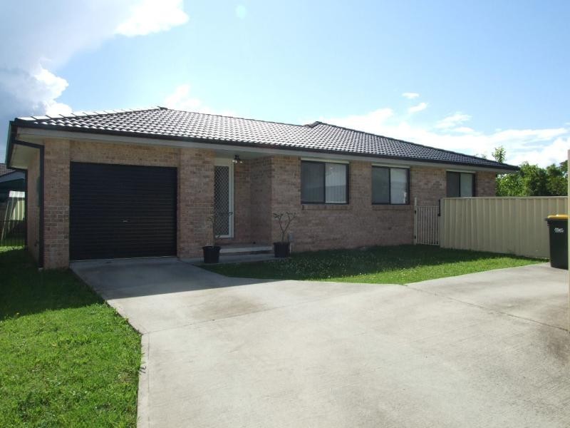 6A Latham Avenue, Taree NSW 2430