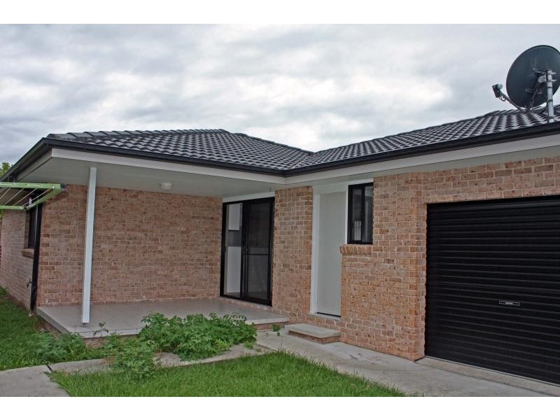 6A Latham Avenue, Taree NSW 2430