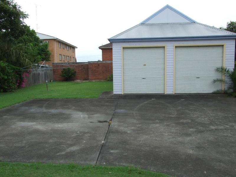 77 River Street, Taree NSW 2430