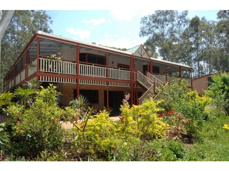 27 NATURE VALLEY COURT, Tallai QLD 4213