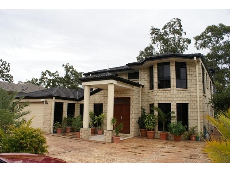 23 TARA VISTA BOULEVARD, Highland Park QLD 4211