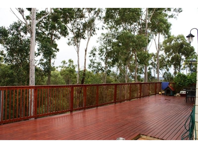 23 TARA VISTA BOULEVARD, Highland Park QLD 4211