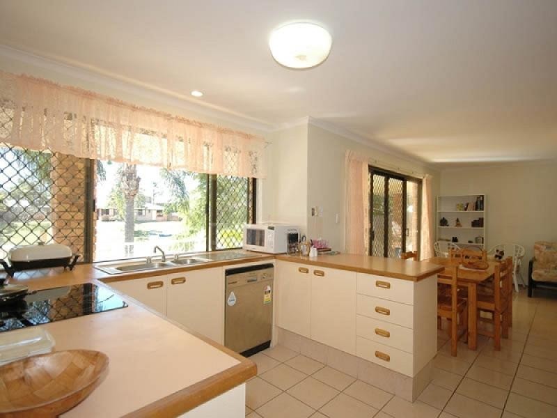13 HUON STREET, Broadbeach Waters QLD 4218