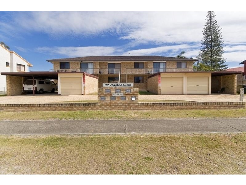 Unit 2/22 Peter Parade, Mermaid Waters QLD 4218