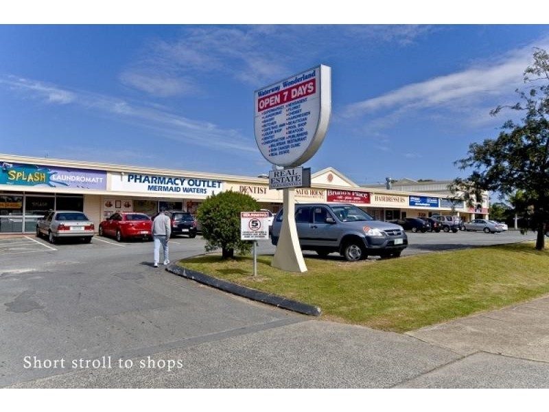 Unit 2/22 Peter Parade, Mermaid Waters QLD 4218