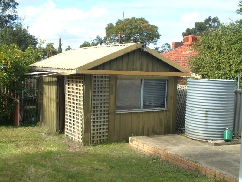 6 Gaunt St, Eden Hill WA 6054