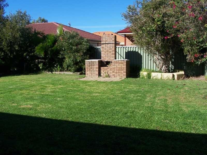 3 Ewart Grove, Midland WA 6056