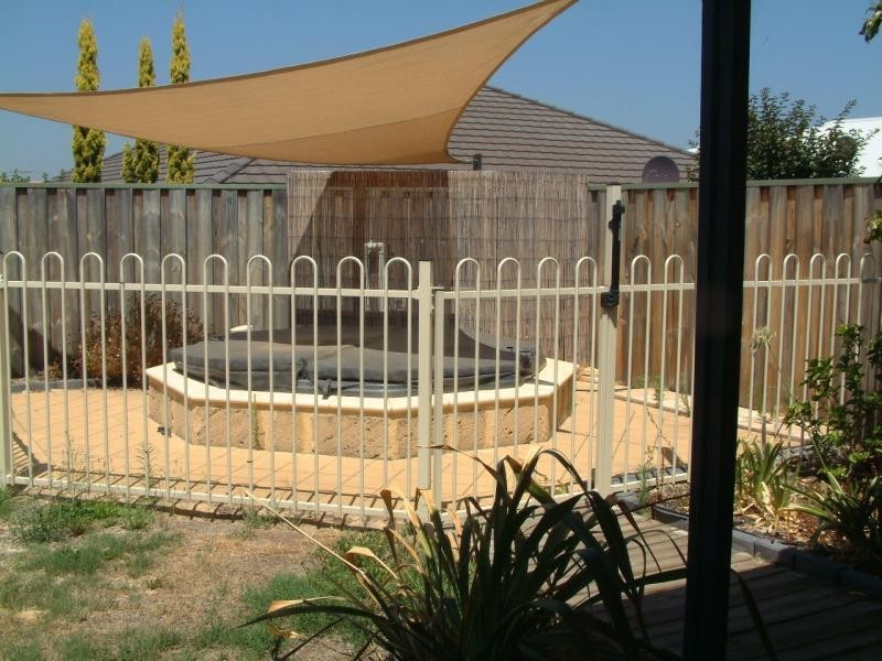 24 Delmage Circle, Ellenbrook WA 6069