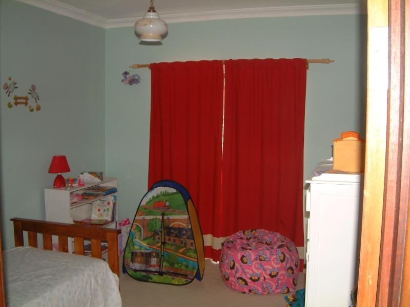 11 Scrivner Road, Herne Hill WA 6056