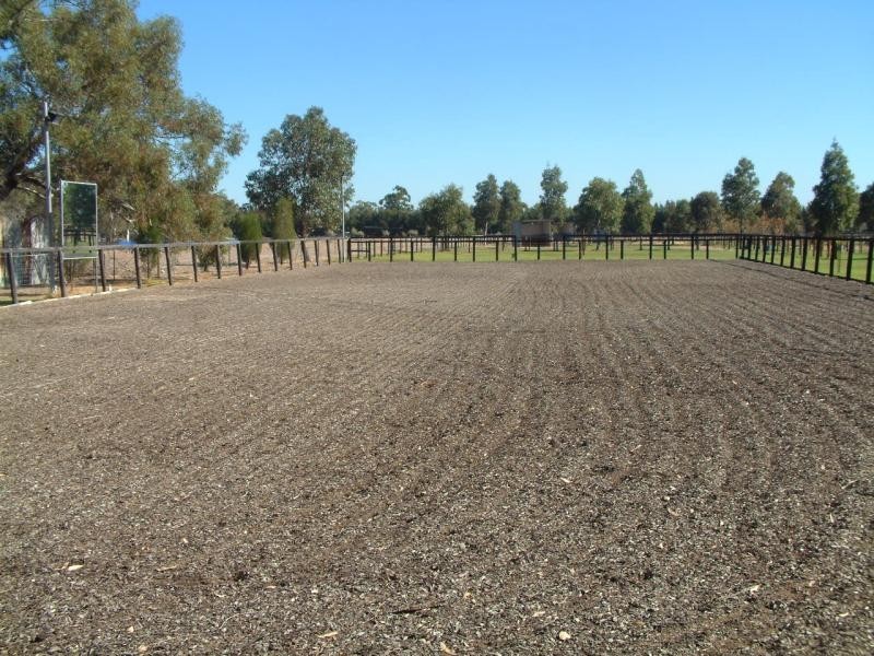 155 Moore Road, Millendon WA 6056