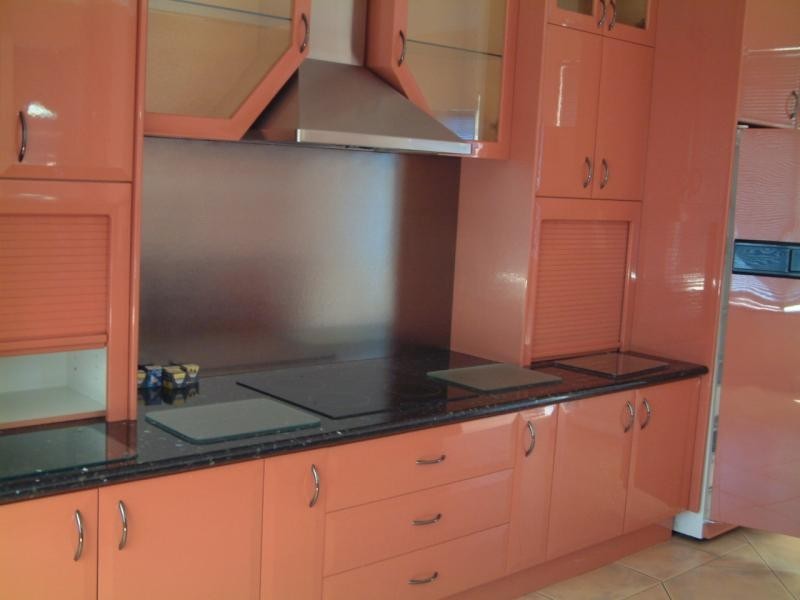 84 Lakeside Drive, Helena Valley WA 6056