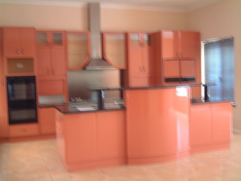 84 Lakeside Drive, Helena Valley WA 6056