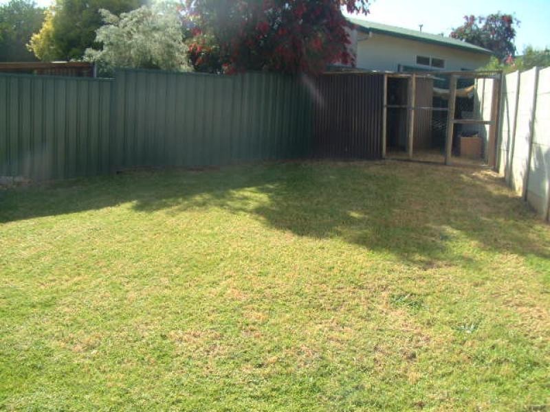 5 Wortley Road, Greenmount WA 6056