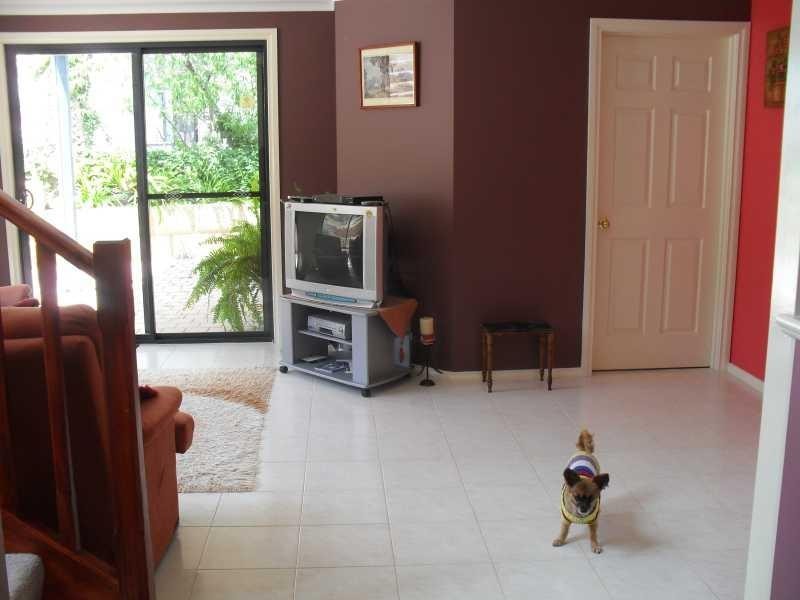 98 Swan View Rd, Swan View WA 6056