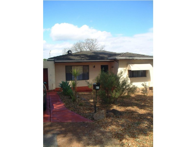 10 STIRLING CLOSE,, Swan View WA 6056