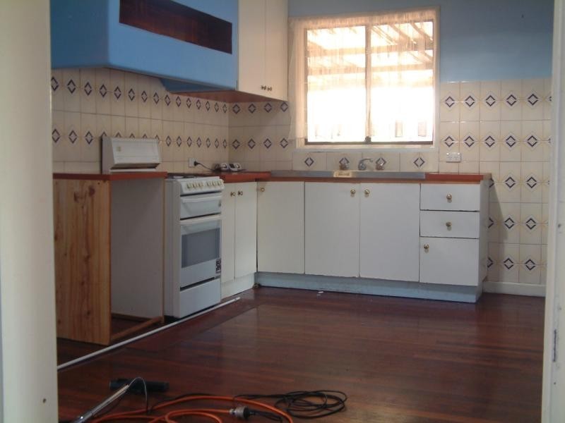 10 STIRLING CLOSE,, Swan View WA 6056
