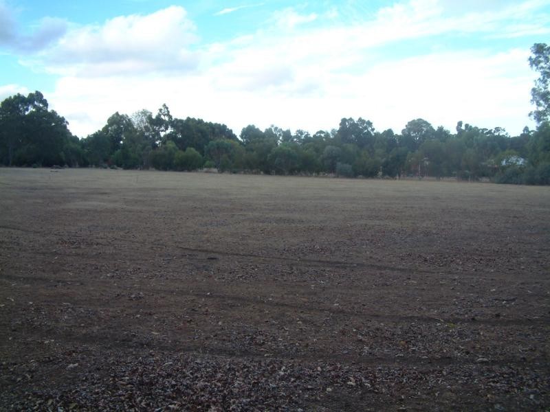 1990 Woodlands Drive, Stoneville WA 6081