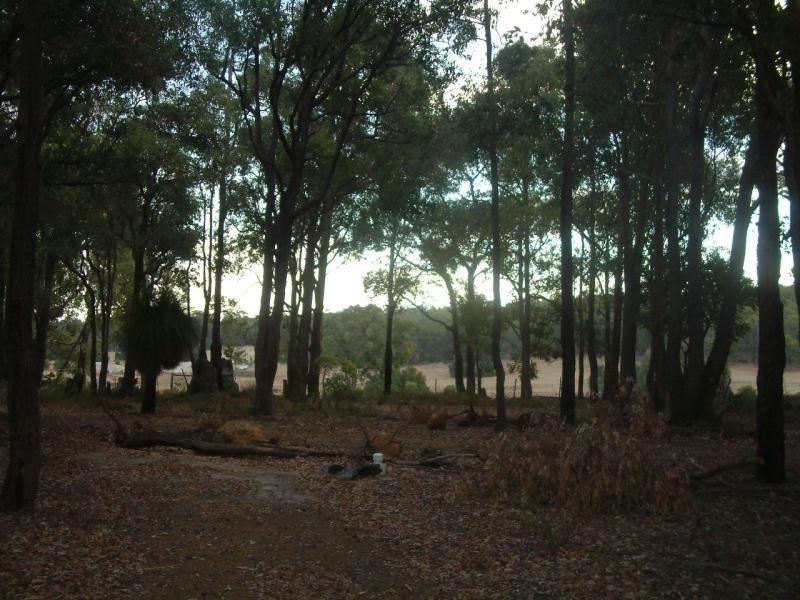 1990 Woodlands Drive, Stoneville WA 6081