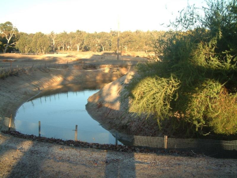 2 White Gum Glen, BEECHINA, Chidlow WA 6556