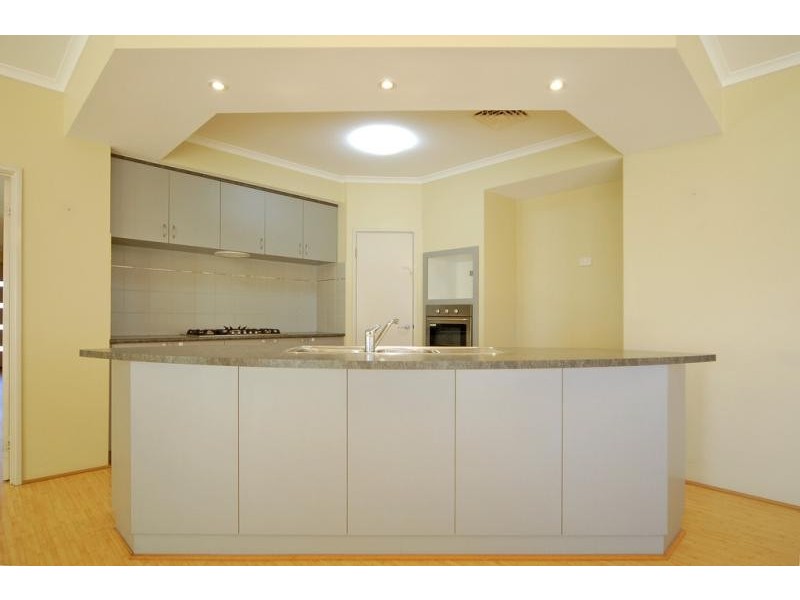 4 Pendalup Rd, Jane Brook WA 6056