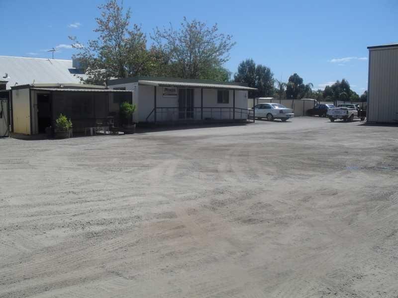 5 Nardine Cl, High Wycombe WA 6057