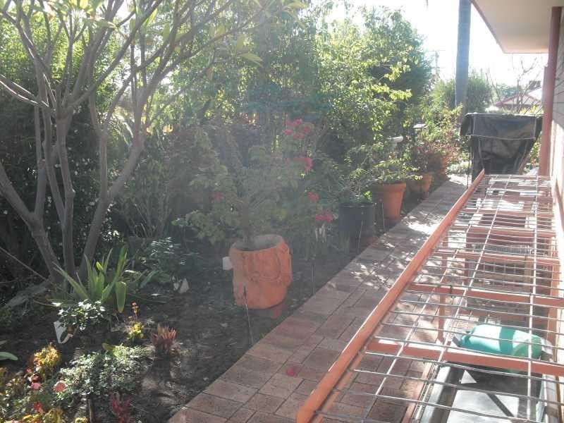 2a Eaglemont Dve, Swan View WA 6056