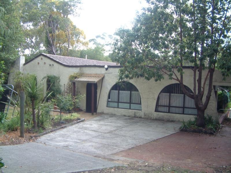 1 Mayhew Rd, Darlington WA 6070