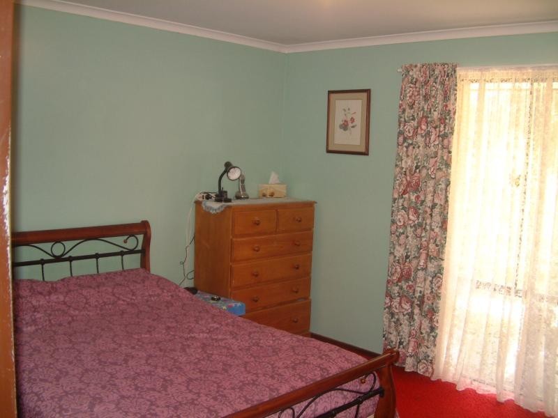 1 Mayhew Rd, Darlington WA 6070