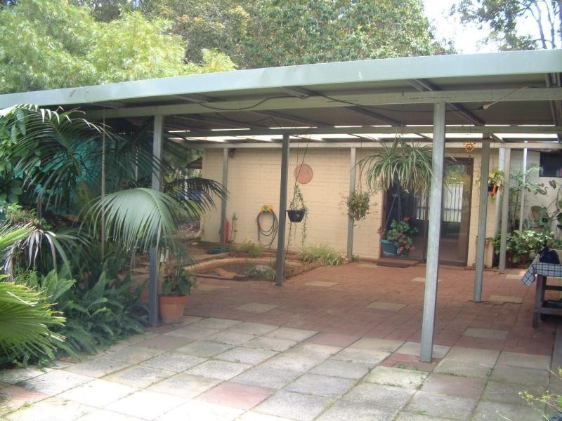 1 Mayhew Rd, Darlington WA 6070