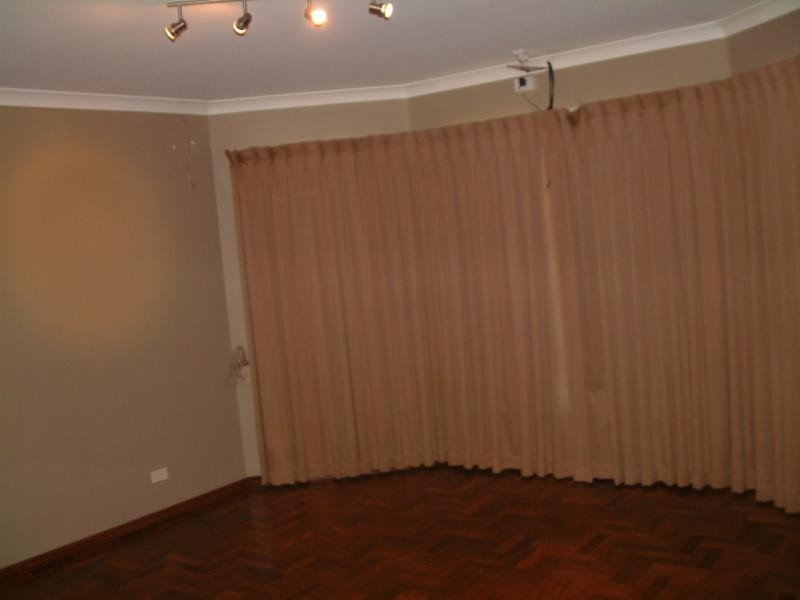 31 Paterson Rd, Henley Brook WA 6055