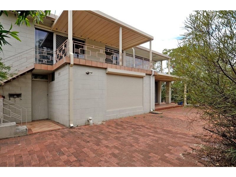 750 Viveash Rd, Swan View WA 6056