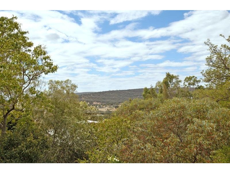 750 Viveash Rd, Swan View WA 6056