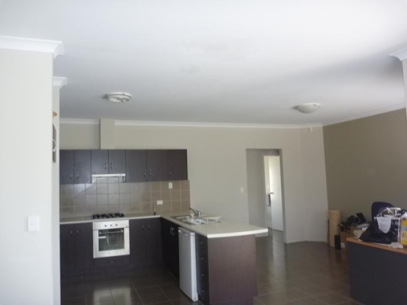 25 Wellaton Street, Midvale WA 6056