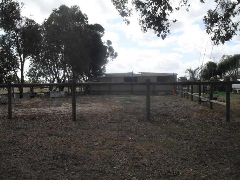 21 Albert Rd, Middle Swan WA 6056