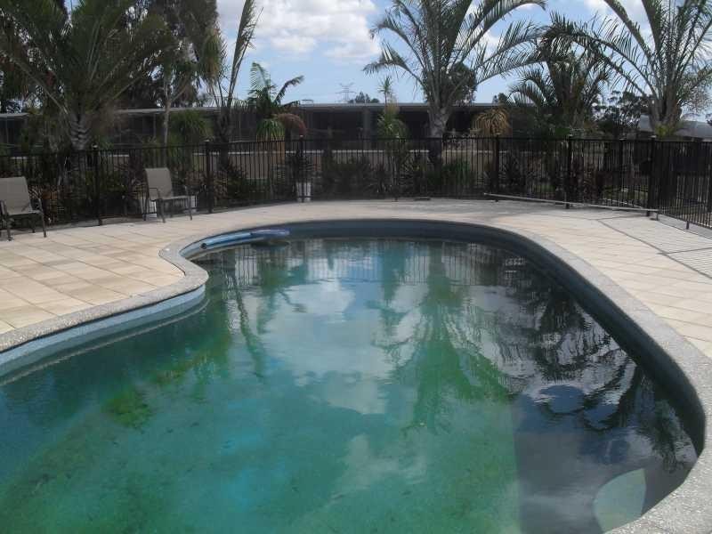 21 Albert Rd, Middle Swan WA 6056