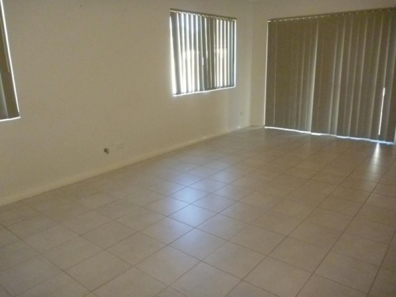 3 Aquaviva Circle, Viveash WA 6056