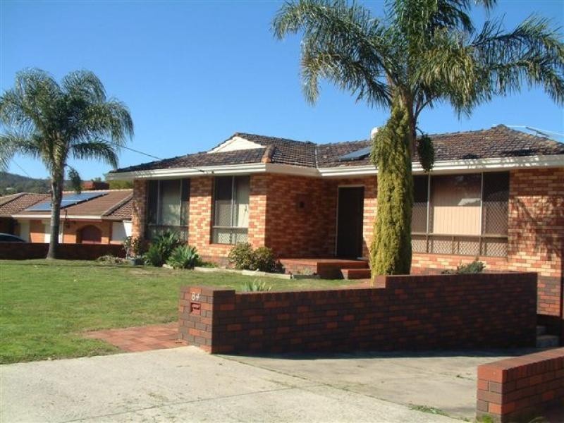 84 Blanchard Rd, Swan View WA 6056