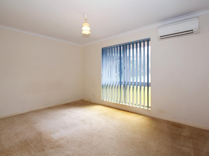 8 Gumnut Close, Swan View WA 6056