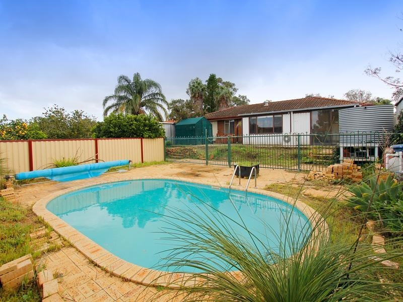 8 Gumnut Close, Swan View WA 6056