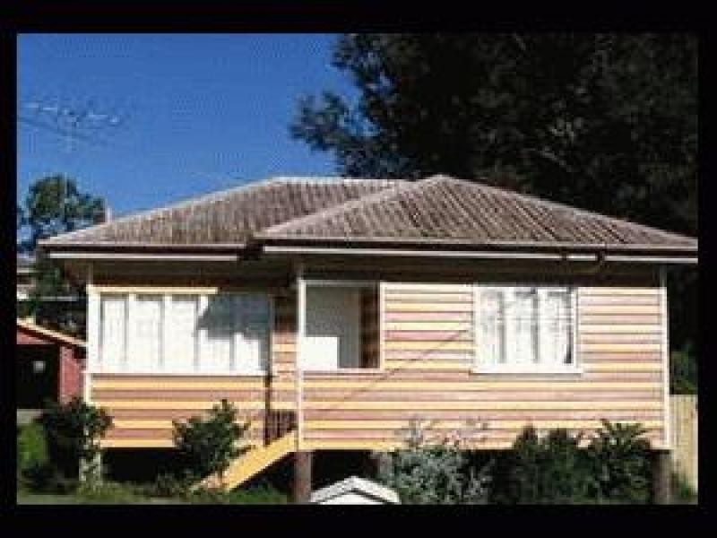 31 Lindsay St, Bundamba QLD 4304