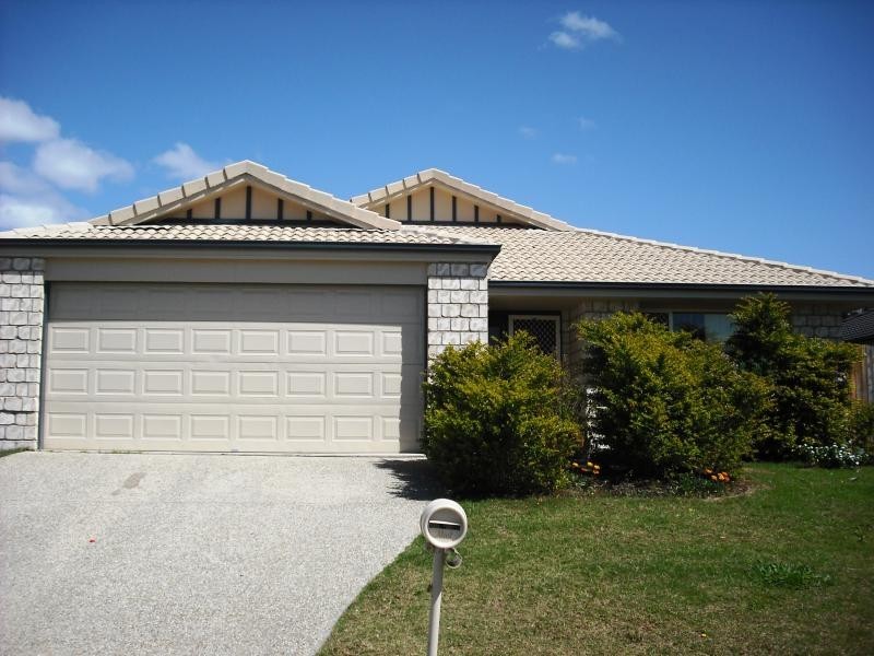 3 Mitchum Way, Crestmead QLD 4132