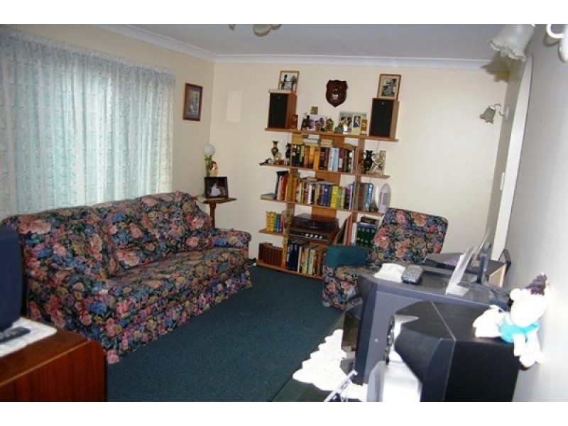 9 Brandon Street, Marsden QLD 4132
