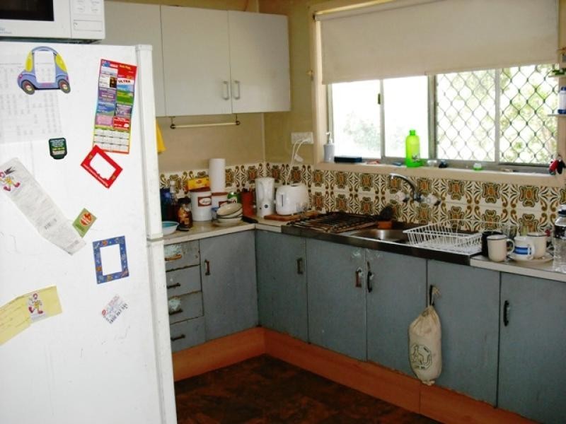 7 Walter Street, Logan Central QLD 4114